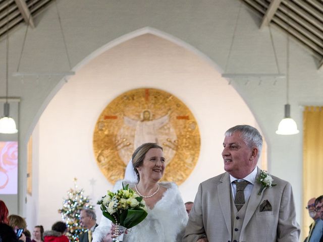 Gerry and Sarah's Wedding in Wokingham, Berkshire 6
