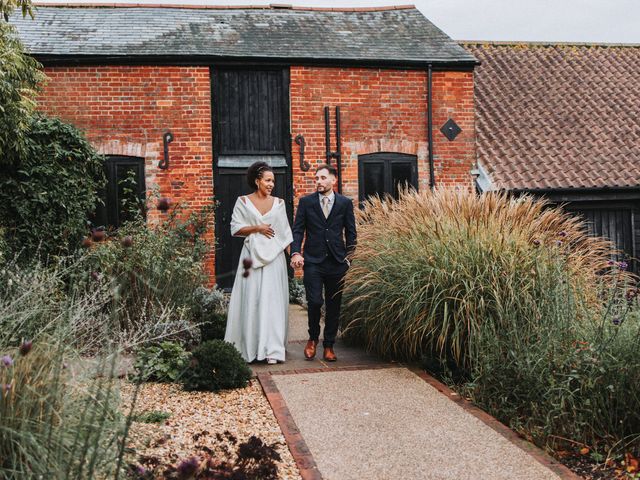 Tobias and Sophia&apos;s Wedding in Whitchurch, Hampshire 19