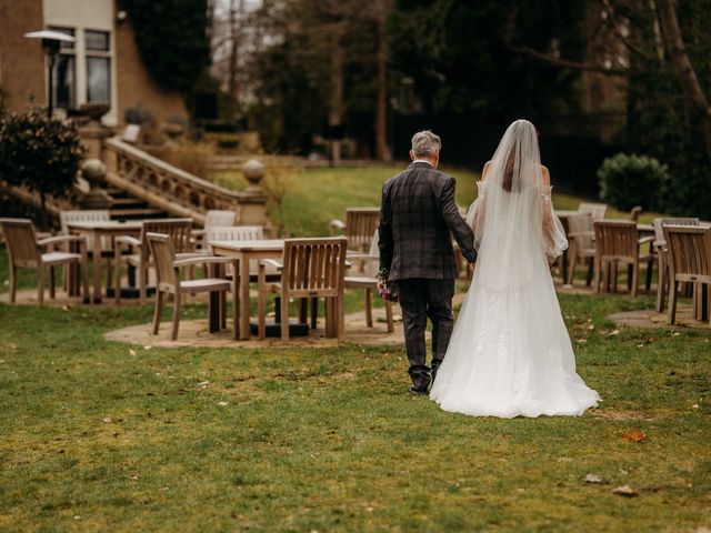 Stephen and Lyndsey&apos;s Wedding in Camberley, Surrey 2