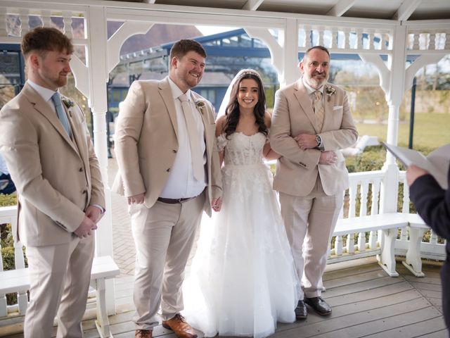 Harry and Ella's Wedding in Swingfield Minnis, Kent 25