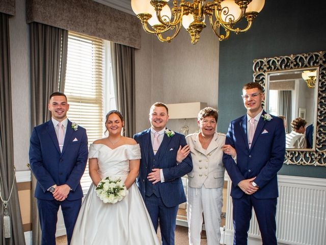 Lucy and Ben's Wedding in Lytham St Annes, Lancashire 13