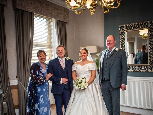 Lucy and Ben's Wedding in Lytham St Annes, Lancashire 15