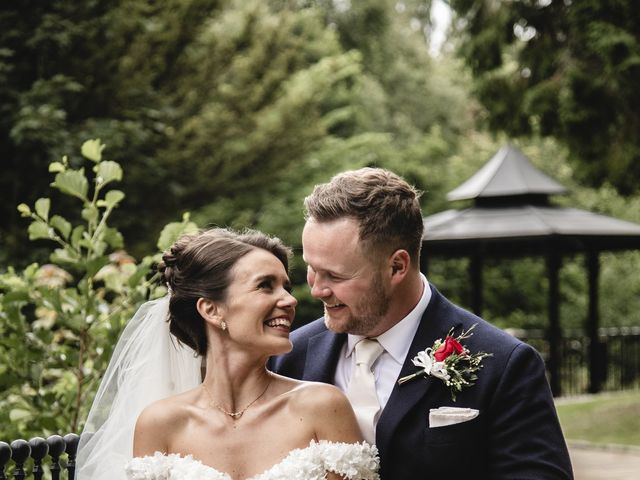 George and Hannah's Wedding in East Kilbride , Central &amp; Glasgow 7