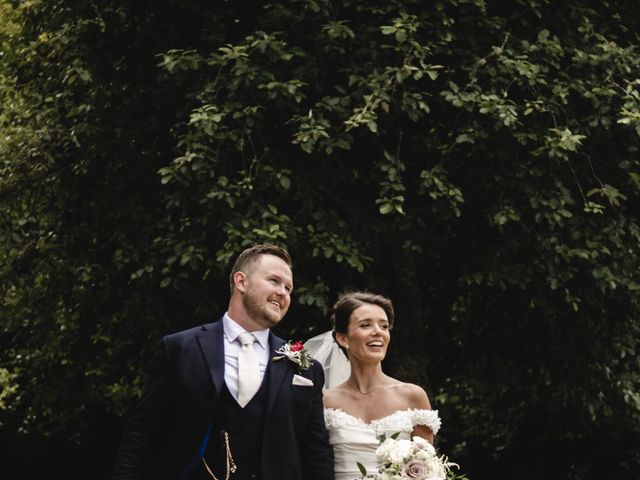 George and Hannah's Wedding in East Kilbride , Central &amp; Glasgow 11