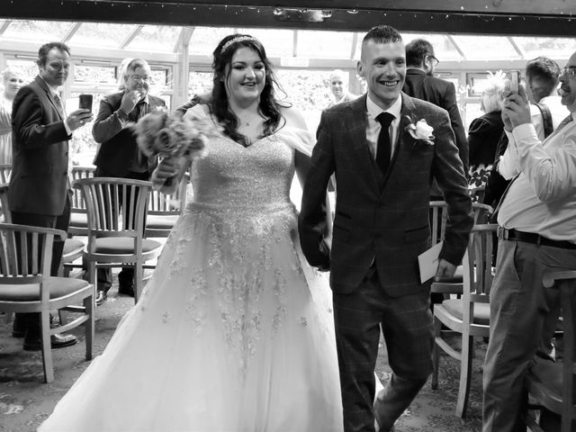 Ben and Louise&apos;s Wedding in Louth, Lincolnshire 32