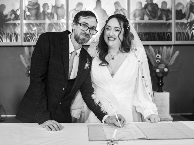 Sean and Mhairi's Wedding in Kilburn, North West London 9