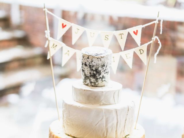 Lee and Gina&apos;s Wedding in Nr Stone, Staffordshire 4