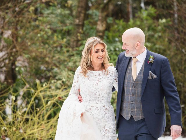 Lee and Gina&apos;s Wedding in Nr Stone, Staffordshire 1