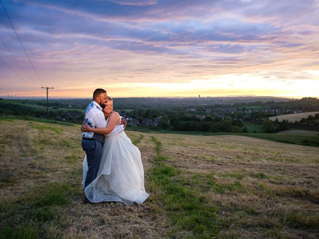 Gareth and Rachel&apos;s Wedding in Lydgate, Greater Manchester 8