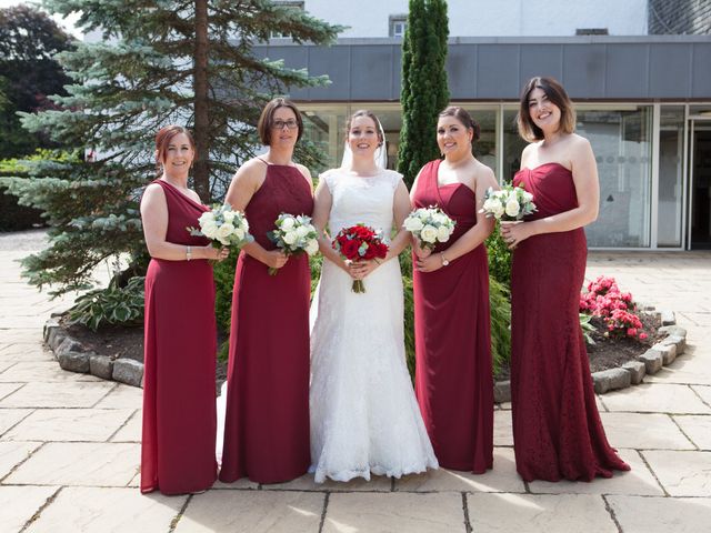 Keith and Claire's Wedding in Edinburgh, Lothian &amp; Borders 10