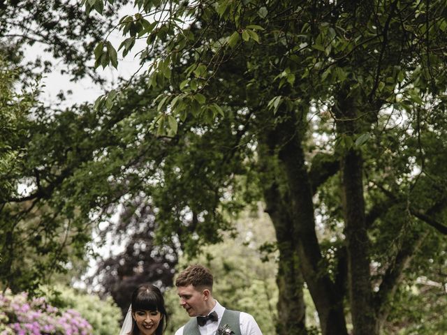 Alasdair and Claire's Wedding in Blairgowrie, Perthshire 8