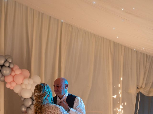 Wayne and Louise&apos;s Wedding in Chesterfield, Derbyshire 2