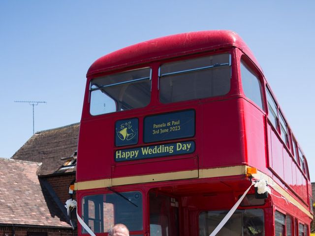 Paul and Pam&apos;s Wedding in Nr Worcester, Worcestershire 10