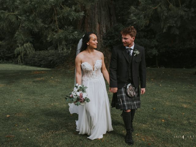 Andrew and Hannah&apos;s Wedding in Scottish Borders, Lothian &amp; Borders 28