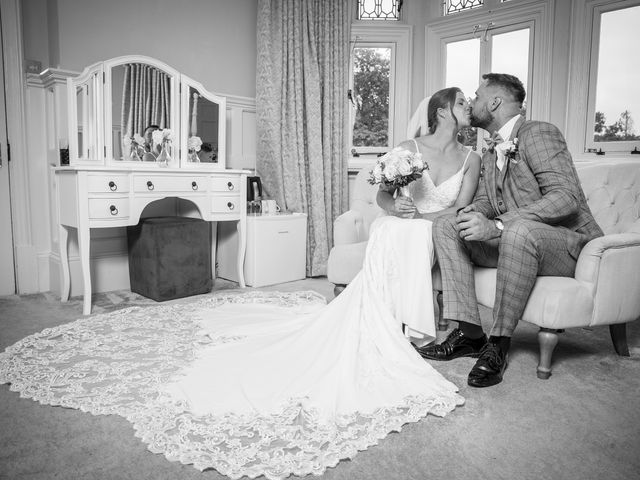 Grant and Natalie&apos;s Wedding in Horsted Keynes, West Sussex 1
