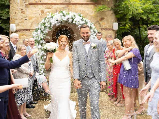 Grant and Natalie&apos;s Wedding in Horsted Keynes, West Sussex 17