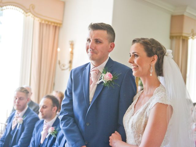 Adrian and Chantel&apos;s Wedding in Sutton Bonington, Leicestershire 15