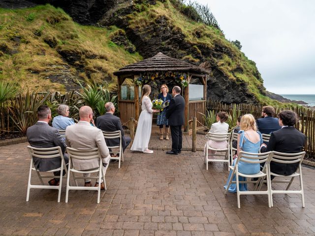 Steve and Hannah&apos;s Wedding in Ilfracombe, Devon 10