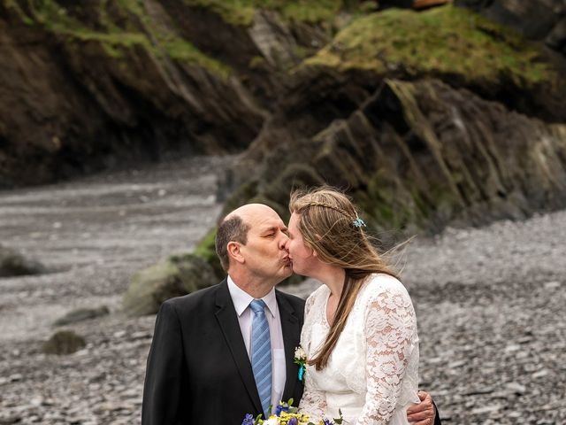 Steve and Hannah&apos;s Wedding in Ilfracombe, Devon 42