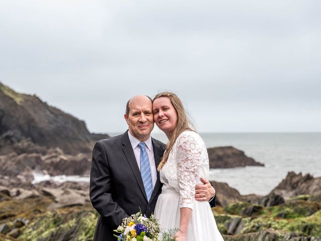 Steve and Hannah&apos;s Wedding in Ilfracombe, Devon 43