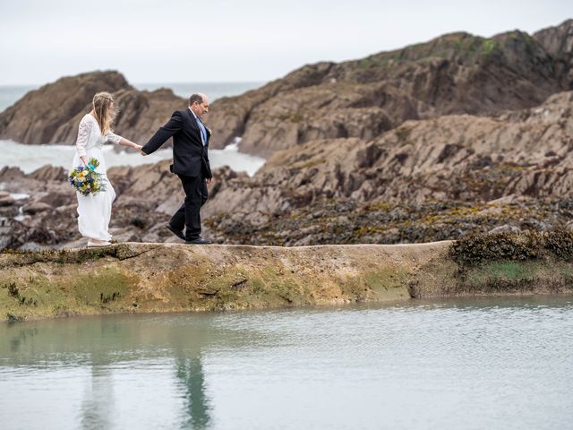 Steve and Hannah&apos;s Wedding in Ilfracombe, Devon 75