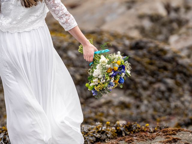 Steve and Hannah&apos;s Wedding in Ilfracombe, Devon 76