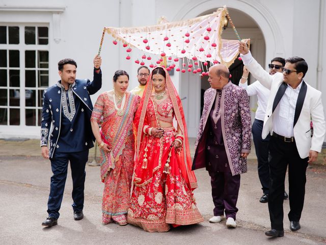 Maitray and Akanksha's Wedding in Uxbridge, Middlesex 2