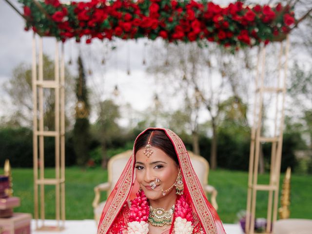 Maitray and Akanksha's Wedding in Uxbridge, Middlesex 20