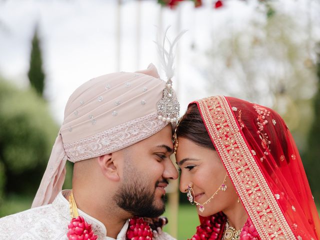 Maitray and Akanksha's Wedding in Uxbridge, Middlesex 21