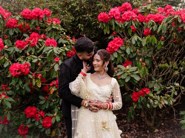 Maitray and Akanksha's Wedding in Uxbridge, Middlesex 24