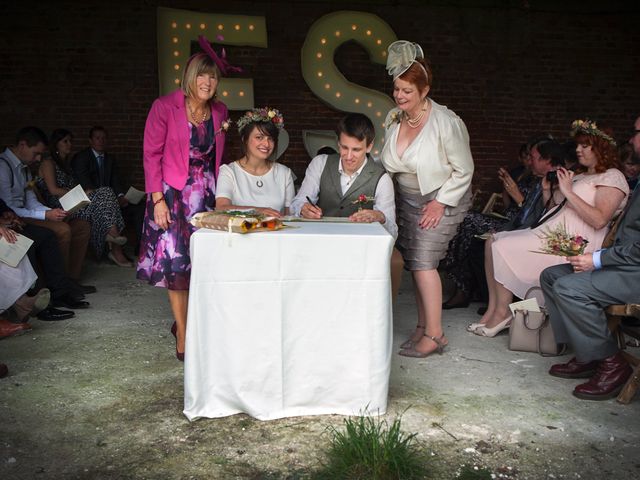 Simon and Flick&apos;s Wedding in Basingstoke, Hampshire 11