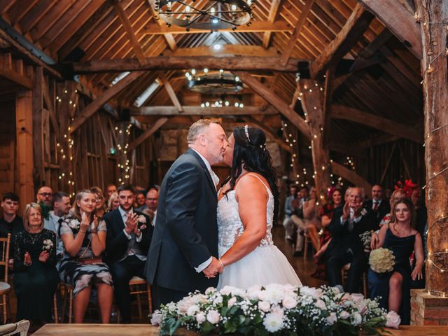 Shirley and Allan's Wedding in Staploe, Cambridgeshire 8