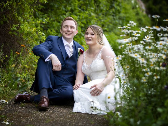 Bec and Jem&apos;s Wedding in Chatham, Kent 3