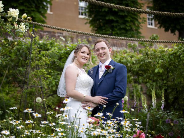 Bec and Jem&apos;s Wedding in Chatham, Kent 4