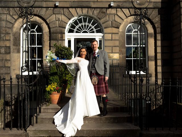 Carol and Barry&apos;s Wedding in Edinburgh, Lothian &amp; Borders 375