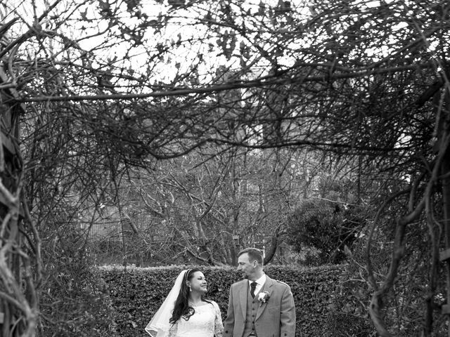 Carol and Barry&apos;s Wedding in Edinburgh, Lothian &amp; Borders 388