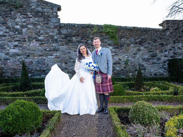 Carol and Barry&apos;s Wedding in Edinburgh, Lothian &amp; Borders 392