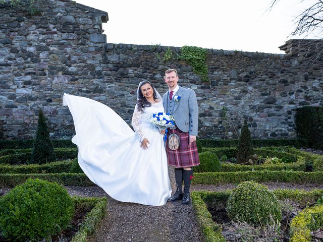 Carol and Barry&apos;s Wedding in Edinburgh, Lothian &amp; Borders 397
