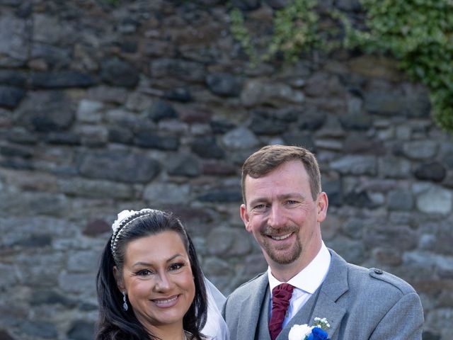 Carol and Barry&apos;s Wedding in Edinburgh, Lothian &amp; Borders 428