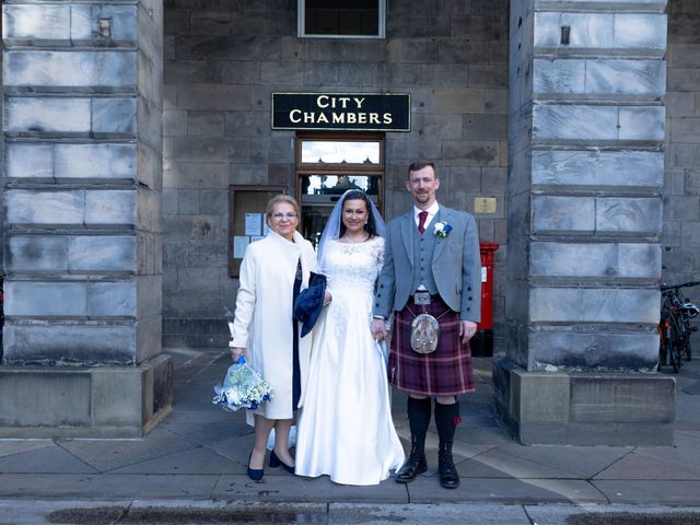 Carol and Barry&apos;s Wedding in Edinburgh, Lothian &amp; Borders 445