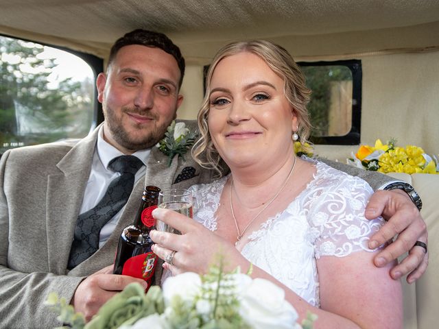 Rhys and Nicola&apos;s Wedding in Cardiff Castle, Cardiff 225