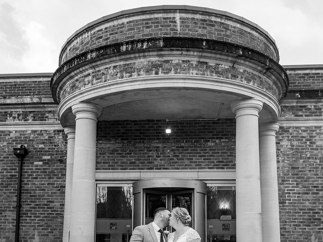 Rhys and Nicola&apos;s Wedding in Cardiff Castle, Cardiff 274