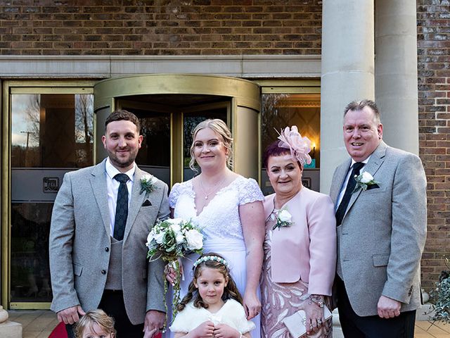 Rhys and Nicola&apos;s Wedding in Cardiff Castle, Cardiff 303