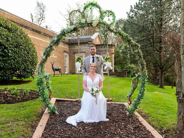 Rhys and Nicola&apos;s Wedding in Cardiff Castle, Cardiff 375