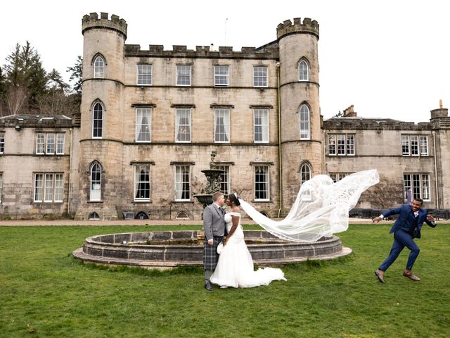 Lucianna and Matt&apos;s Wedding in Edinburgh, Lothian &amp; Borders 42