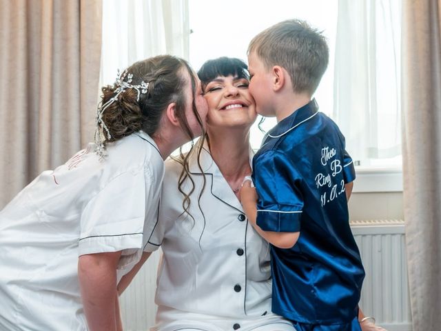 Graham and Voirrey's Wedding in Bolton, Greater Manchester 11