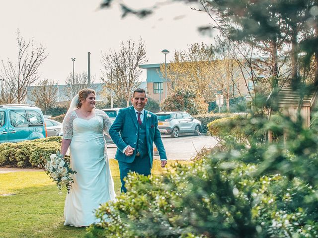 Matthew and Helen&apos;s Wedding in Hull, East Riding of Yorkshire 13