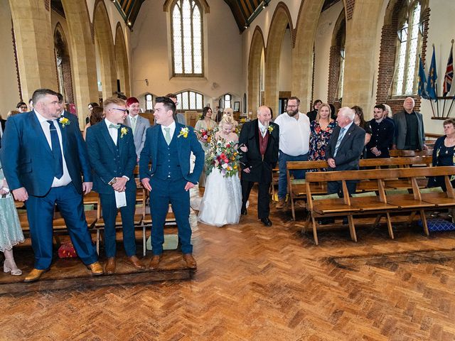 Ryan and Chelsea&apos;s Wedding in Gloucester, Gloucestershire 150