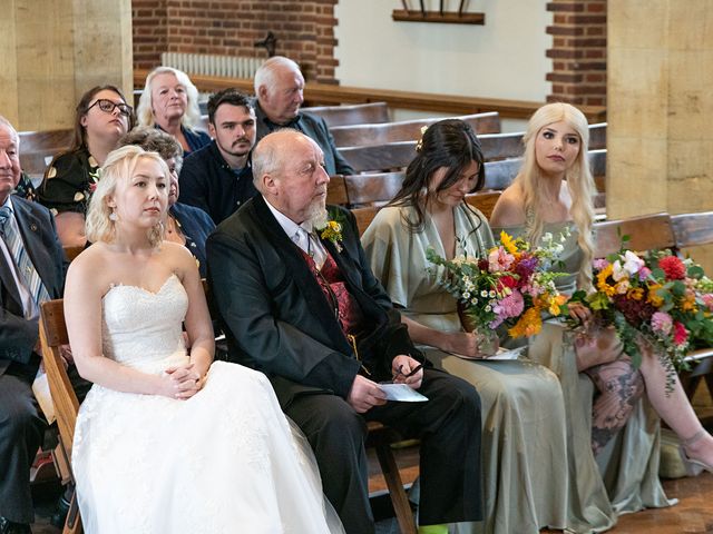 Ryan and Chelsea&apos;s Wedding in Gloucester, Gloucestershire 172