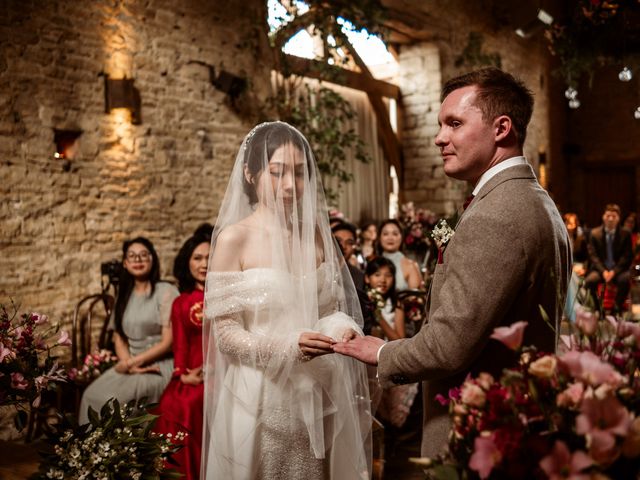 Kurtis and Trang&apos;s Wedding in Cirencester, Gloucestershire 18